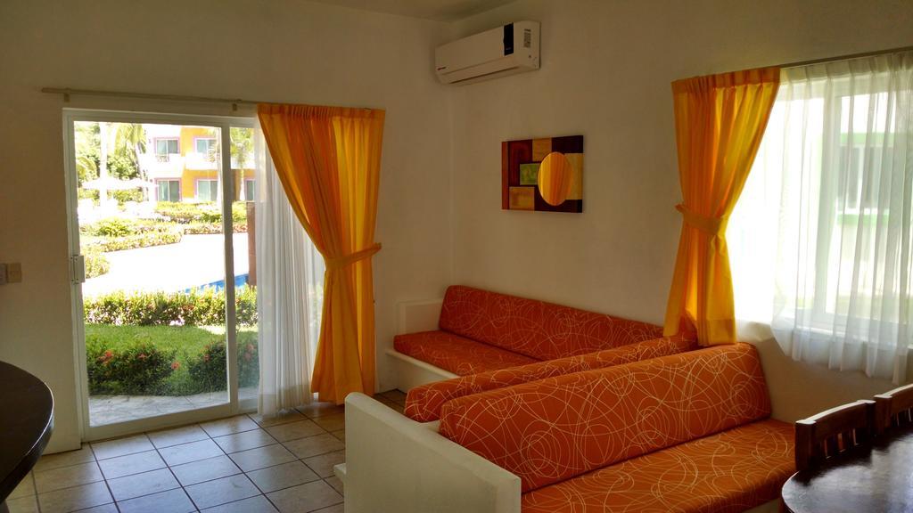 Villas Coco Mango Barra de Navidad Room photo