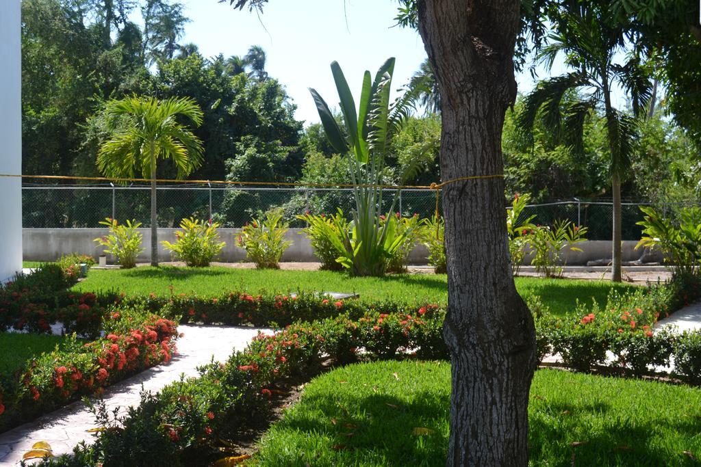 Villas Coco Mango Barra de Navidad Exterior photo